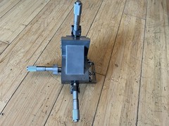 Newport 462 XYZ Series Stage with 16mm Range Micrometer Actuation