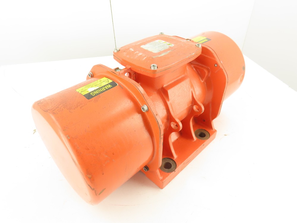OLI MVE 2900/8E-70A0 Industrial Standard Electric Vibrator 3PH 900RPM 230/460 V