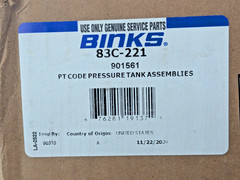 Binks 2.8 Gallon Pressure Tank Zinc Plated Double Regulator 83C-221