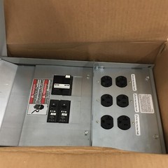 Eaton 125A Power Outlet Panel Surface Mount 1PH 3W Outdoor CHU2G2GKGS