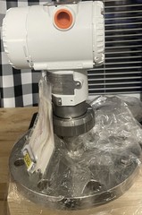 ABB LWT310.M1.S6.E0.ARD.J.F1.PMS6.D2.L2.H1-WC1 M5.QP1.QLN212 —RADAR LEVEL METER