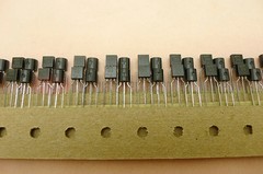 10-100x Genuine Motorola MPF102 N-Channel JFET RF Amplifier Transistor TO-92 NOS