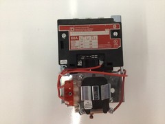 Square D Lighting Magnetic Contactor 8903SPO11V02 3 Poles, 120V AC, 60 A