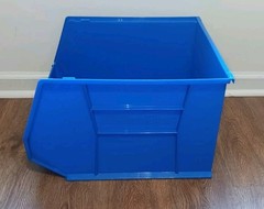 Lot Of 3 Akro-Mils 30270 Blue Hang/Stack Storage Bins Plastic; 18″X 16 1/2″X 11″