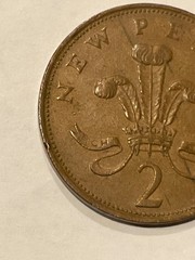 RARE -NEW PENCE- 2 D.G.REG.F.D.1979 Elizabeth ll British coin