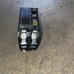 Square D QHB220 2 Pole 20A 65kA Bolt-On Breaker **Free Shipping**