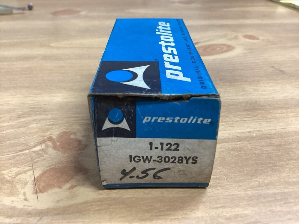 Genuine NOS Prestolite Points IGW-3028-YS, 1-122