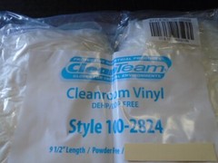 CleanTeam Class 10 Disposable Vinyl Gloves 9-1/2” L Size Medium 200/Pcs 100-2824