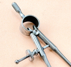 Brown & Sharpe Mfg. Co. No.800 Dividers w/Round Legs; Mini 2.0” Size & Capacity!
