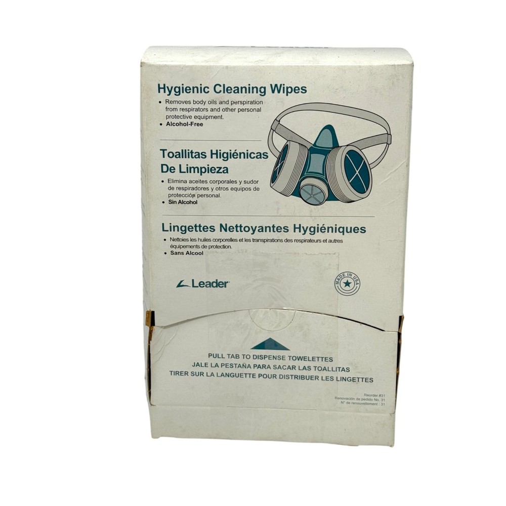 Leader 31 Hygienic Cleaning Wipes Alcohol-Free Respirator Mask Box of 100 PPE
