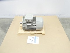 Siemens 1AV2132B 1LE10211CB222FF4-Z Motor 132m 10hp 1770rpm 230/460v-ac 3ph