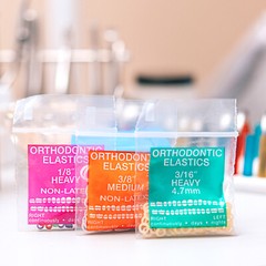 100Pcs/Bag JMU Dental Orthodontic Intra Oral Elastic Latex Rubber Bands 13 Sizes