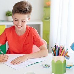 PartyYeah 4-Piece Pen Holders – Pencil Shaped, Green, Purple, Red, Blue