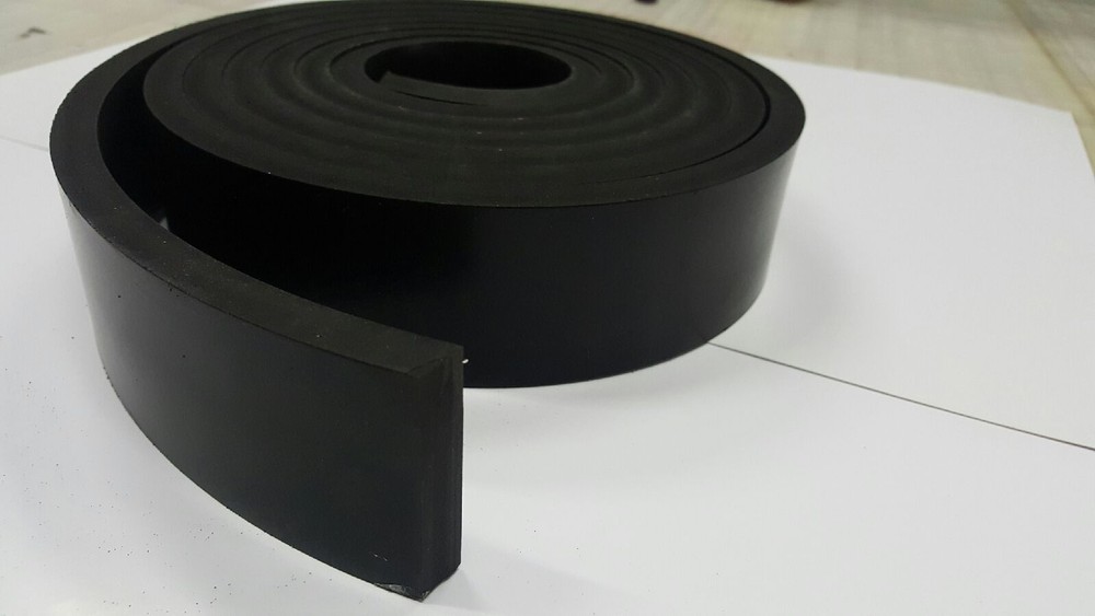 NEOPRENE RUBBER ROLL 1/8 THK X 4″ WIDE x 30 ft LONG FREE SHIPPING