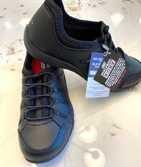 NEW Skechers Work Sz 6 “Rodessa” Black Womens Slip On Sneakers Memory Foam Sole