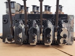 Danfoss PVG 32 4x Manual Hydraulic Valve Block 159F6511 PVG32 [G]