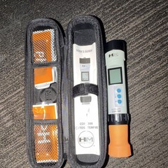 HM Digital pH Meter Conductivity TDS Temperature Meter with Case & Calibration