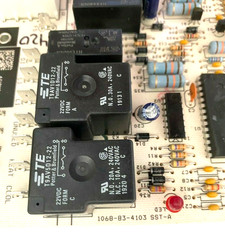 Goodman PCBAG123 1068-400 Control Circuit Board used #D420**