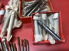 Lot of 110 HSS End Mills, 1/2″ & Smaller NEW OLD STOCK Clausing Mill