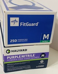 Medline Fitguard & Halyard Nitrile Exam Gloves SIZE M, 2 Boxes 350 Ct Pwder Free