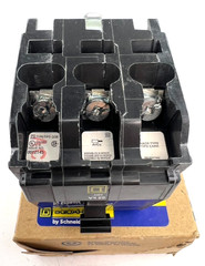 Square D QOB335 35 Amp 3 Pole Circuit Breaker QOB 240VAC 35A 3P — NEW READ