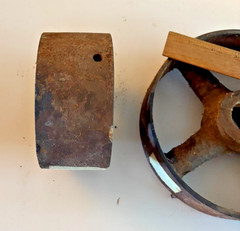 Hit and Miss steel pulley wheels unmarked 8 and 5 antique Steam Punk