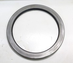 CR 85015 Single Lip Oil Seal – Solid, 8.500″ Shaft Dia., 10.500″OD, 0.625″ W