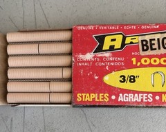 Arrow T25 Round Crown Staples 3/8″ 9.52mm Beige