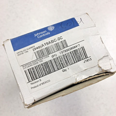 Johnson Controls A19ABC-2C Thermostat Remote Bulb Temperature Controller NEW NIB