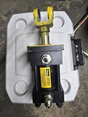 Parker 3.25″ Bore 2 Inch Stroke Hydraulic Cylinder Model# 3.25J2HHNAT1S13AC2.000