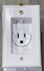 Pass & Seymour S3713-W Single White Receptacle 15A 125V Clock Hanger Outlet NEW