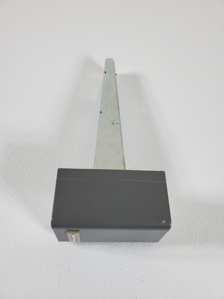 Honeywell L4069A 1060 Limit Control 180 – 250 F – 7″