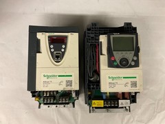 Lot of 2 AS-IS Schneider Altivar 71 ATV71HU40N4 ATV71HU75N4 Drive