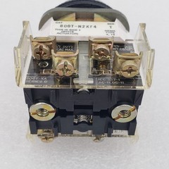 Allen Bradley 800T-N2KF4B Four Position Selector Switch Series T