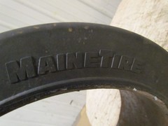 MaineTire 1208 21x8x15 Black Rubber Smooth Press-On For Klift Tire