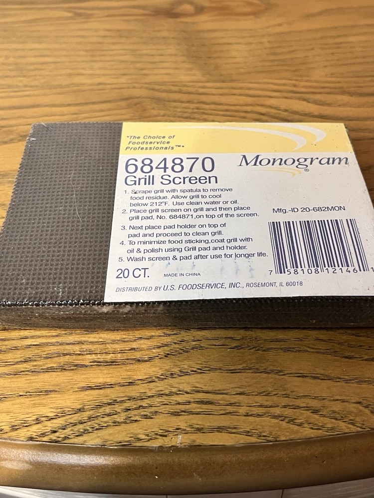 Griddle and Grill Cleaning Screens Package of 20 4” x 5 1/2” Monogram