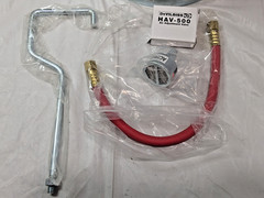 Binks 2.8 Gallon Pressure Tank Zinc Plated Double Regulator 83C-221