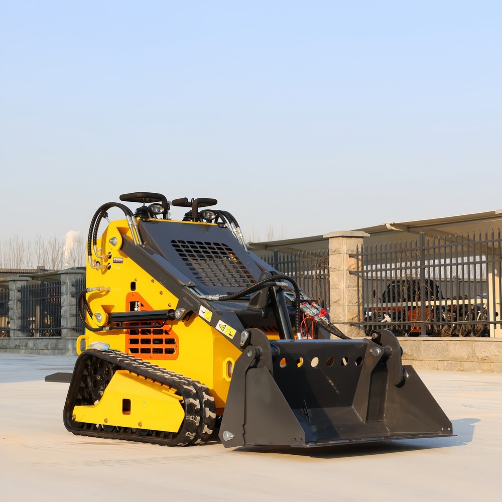 Mini Skid Steer Loader 24HP 4-in-1 Bucket 3-Stage Pump Hydraulic System Pick Up