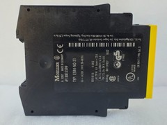 MOELLER ESR4-NO-31 Safety Relay 18815599