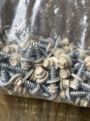250 #12 x 3/4 Self-Drilling Stitch metal to metal roofing screws