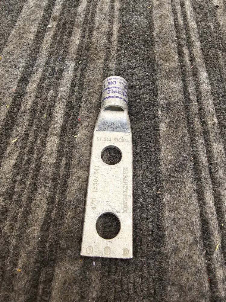 (QTY 10) Burndy YAV28L2NTCFX 2-Hole Compression Lug 4/0 (550/24) Purple Die 15,