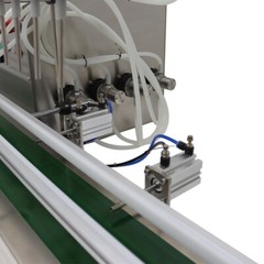 110V Automatic 4Head Magnetic Pump Filling Machine Liquid Bottle Filler 5-1000ml