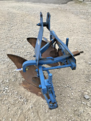 Used Ford Plow 2-14″ with coulters —3 Pt. FREE 1000 MILE DELIVERY FROM KY