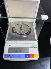 Mettler Toledo B303-S Balance 310 g x 0.001 g Monobloc Technology
