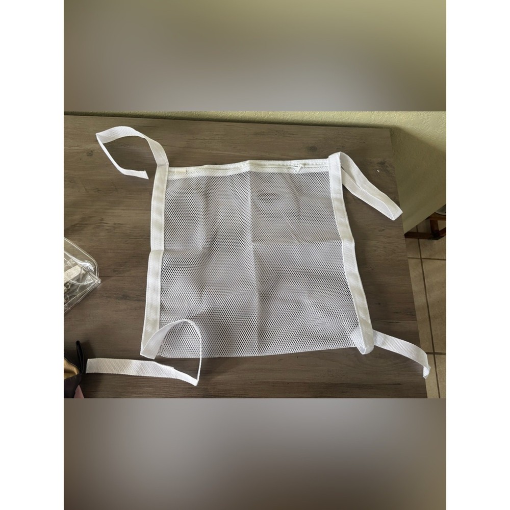 White Mesh Laundry Wash Bag Large Delicates Organizer Zipper Storage Bag