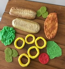 REALISTIC FAKE REPLICA PLAY FOOD PROP ● MTC RUBBER CHICKEN SANDWICH ONION RINGS