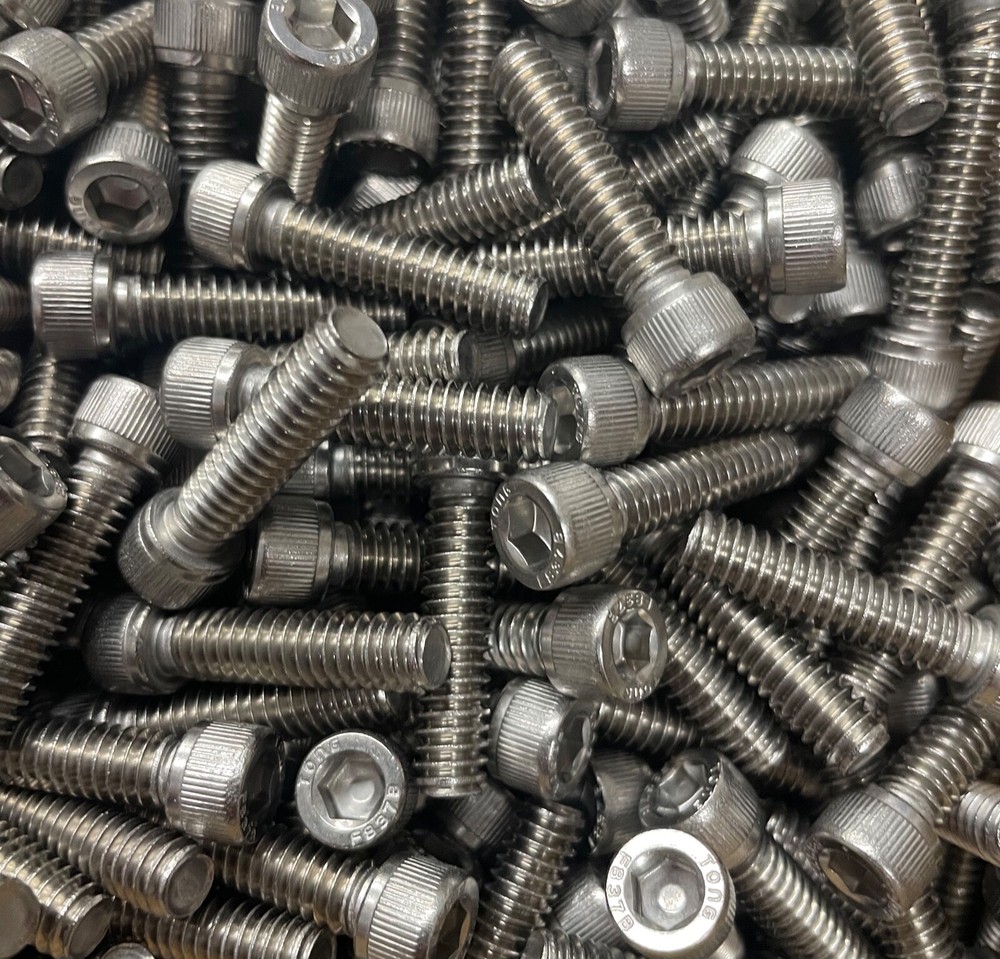 1/4-20 Socket Head Cap Screws Stainless Steel Allen Bolts Lengths 1″ OR 1-1/2″