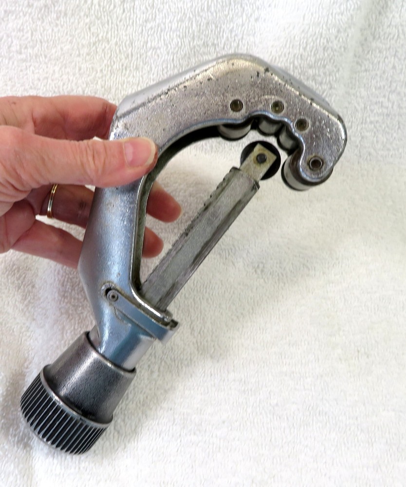 Imperial 206-FB Pipe Tubing Cutters – Quick Adjust – USA