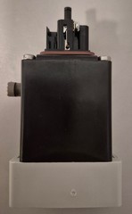 Burkert 0330 direct-acting, media-separated pivoted armature valve