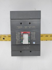 ABB 200 Amp Circuit Breaker 240 VAC / 250 VDC 3 Pole A2A200TT